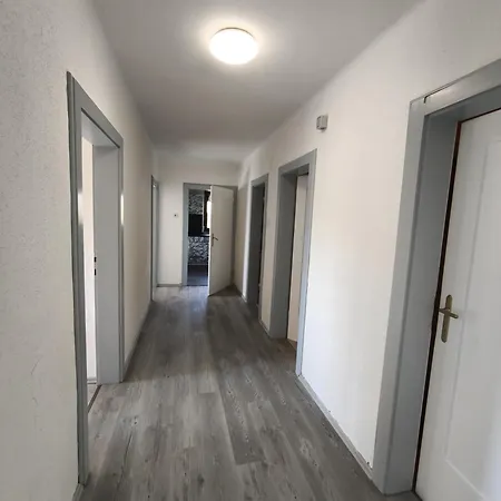 Cosy In Modern Flat منزل للإقامة *