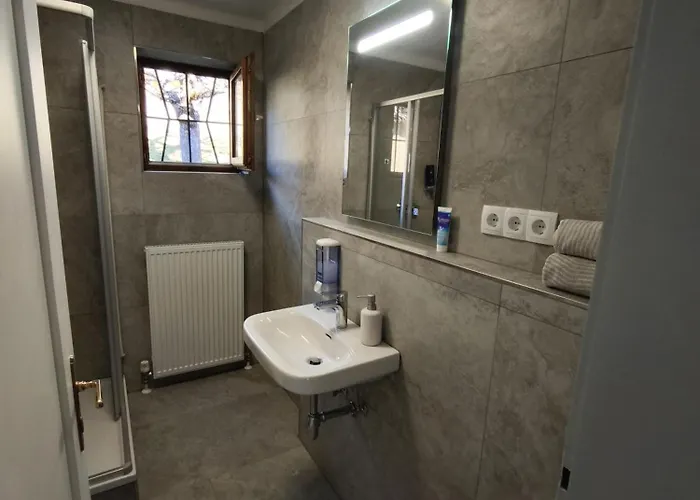 Rum i privatbostad Cosy In Modern Flat